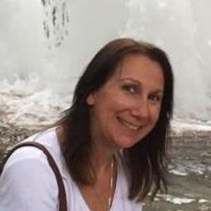 Meet your Posher, Jenn